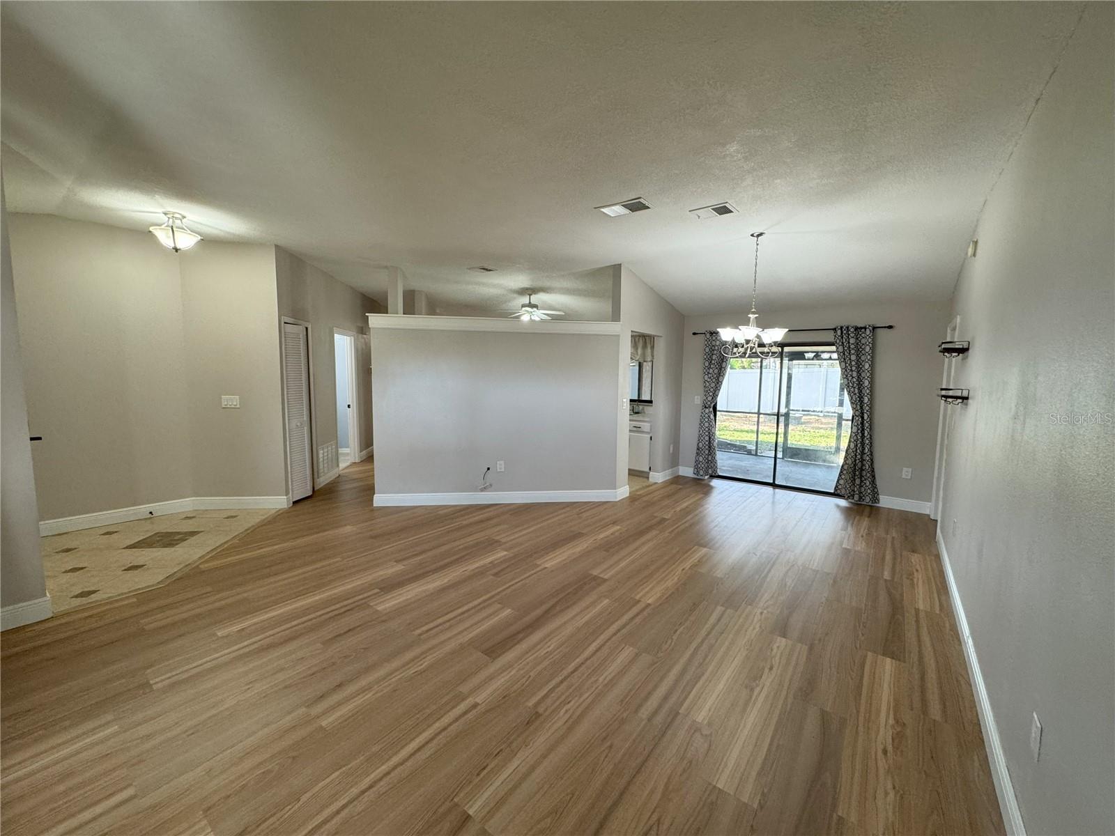 ALAFAYA WOODS PH 07 - Residential