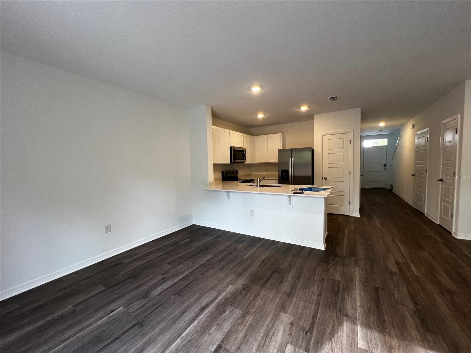 HORSE CREEK AT CROSSWINDS - Residential Lease