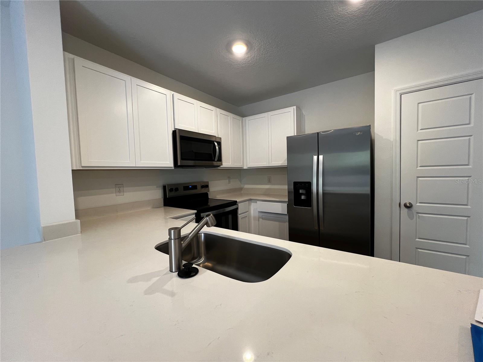 HORSE CREEK AT CROSSWINDS - Residential Lease