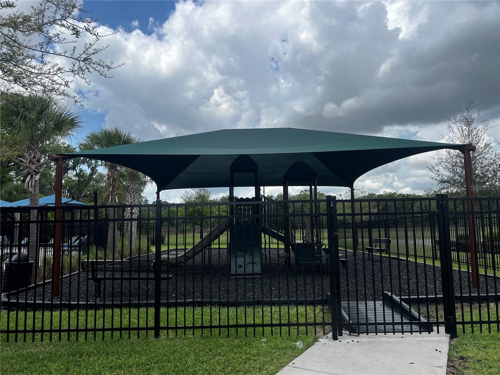 HORSE CREEK AT CROSSWINDS - Residential Lease