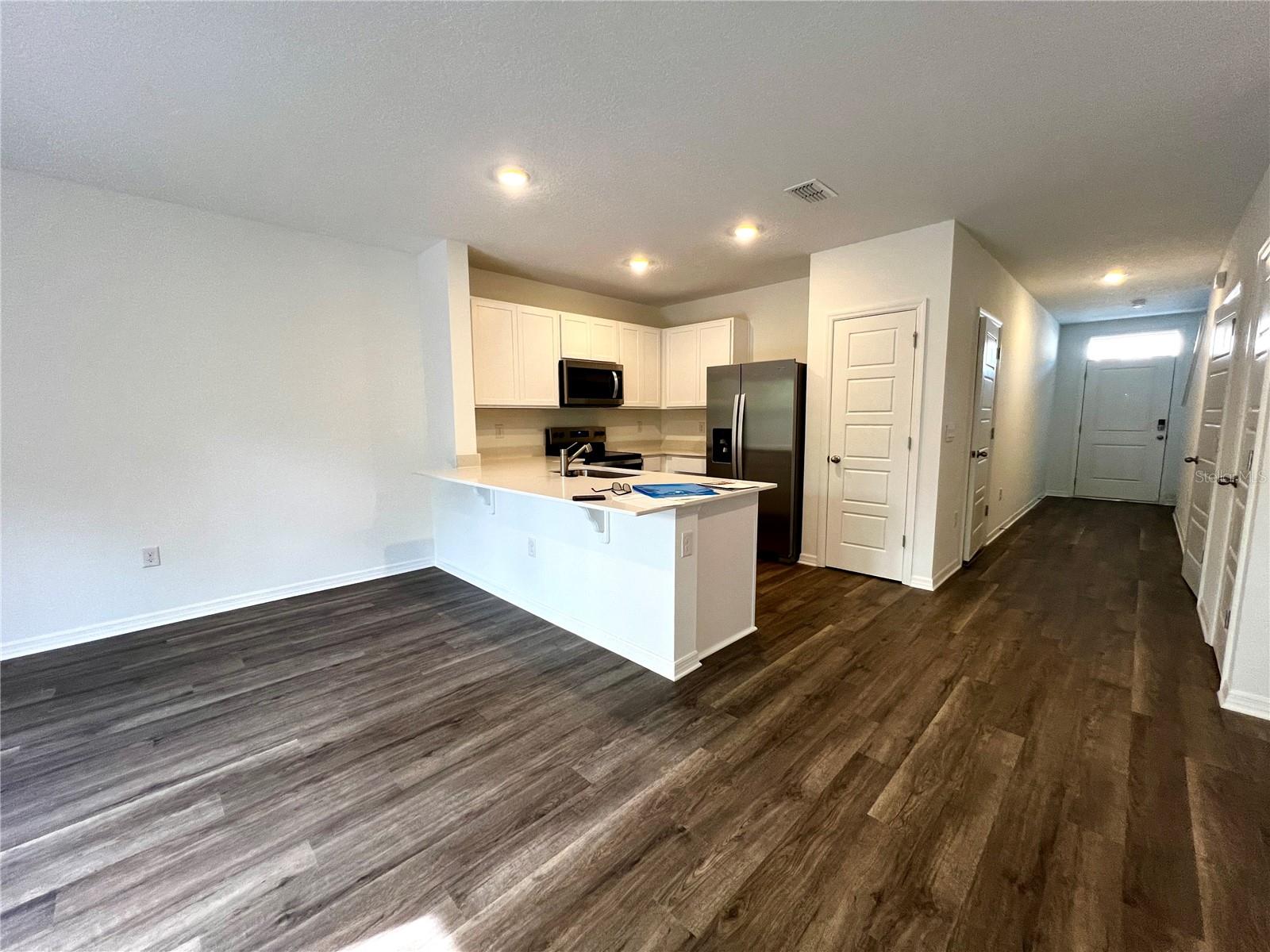 HORSE CREEK AT CROSSWINDS - Residential Lease