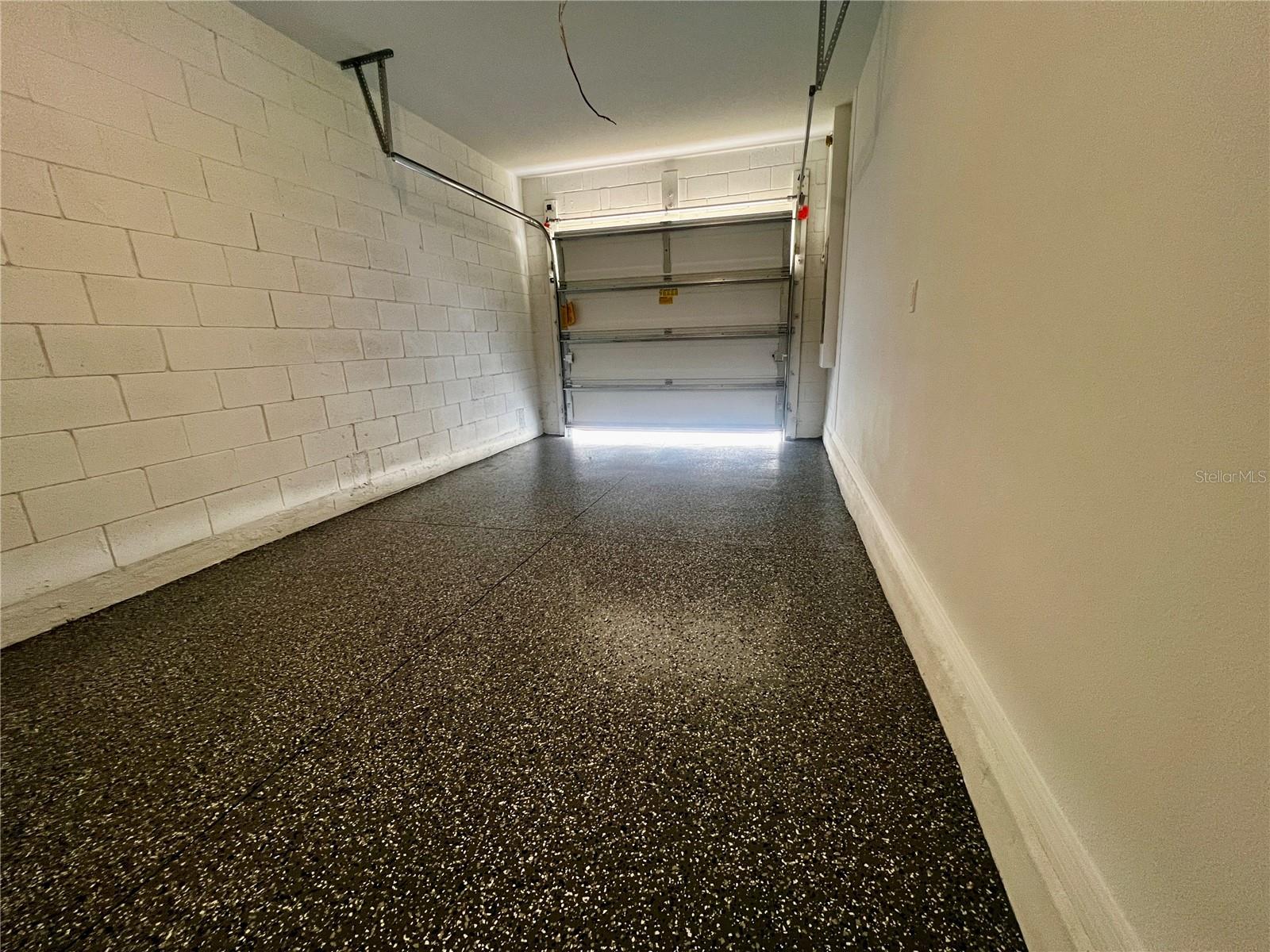 HORSE CREEK AT CROSSWINDS - Residential Lease