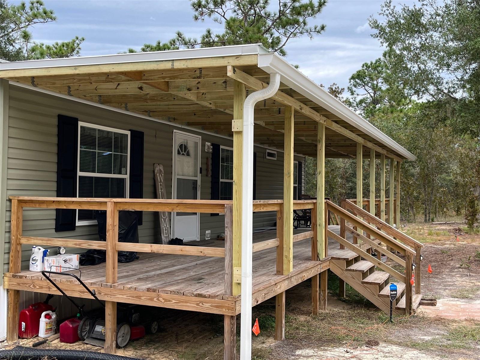 MELROSE LANDING - Residential