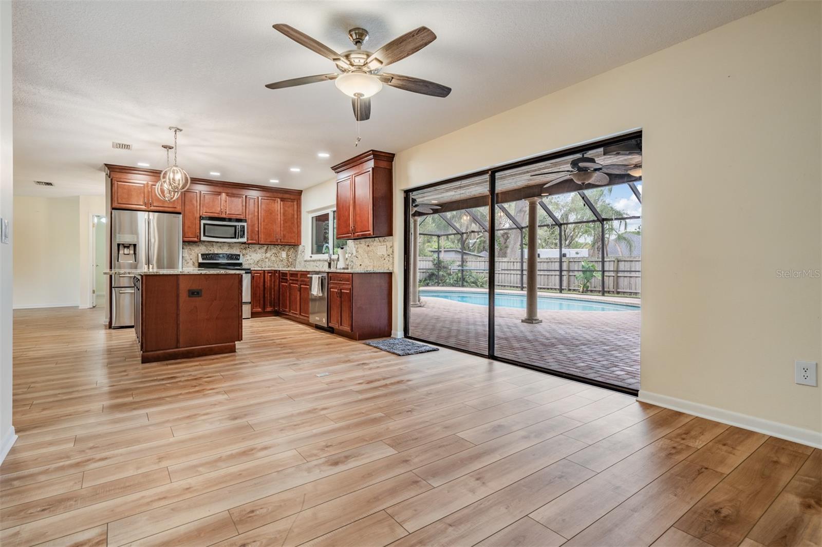 3604 ARLINGTON OAKS COURT