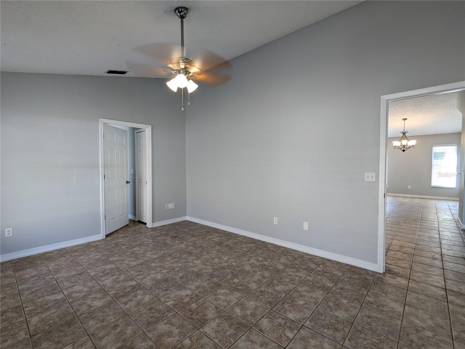 PINES WEKIVA SEC 03 PH 02 TR A - Residential Lease