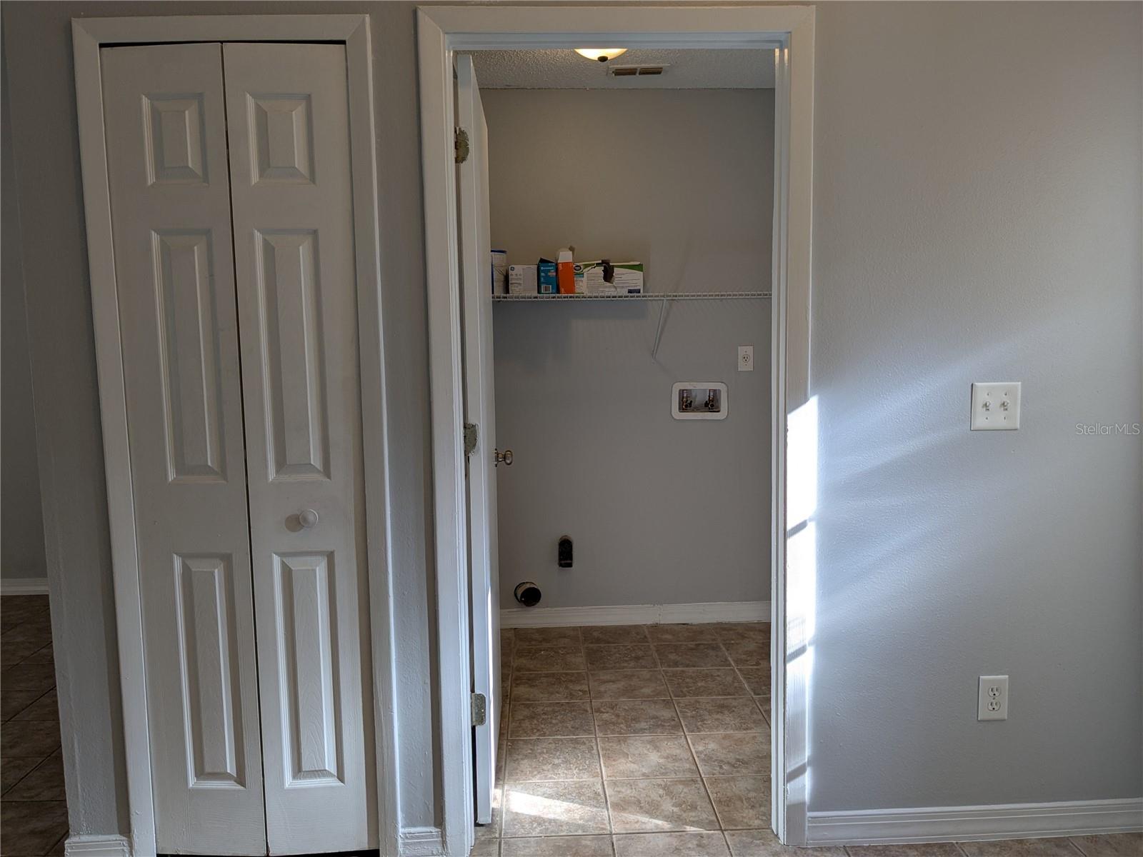 PINES WEKIVA SEC 03 PH 02 TR A - Residential Lease