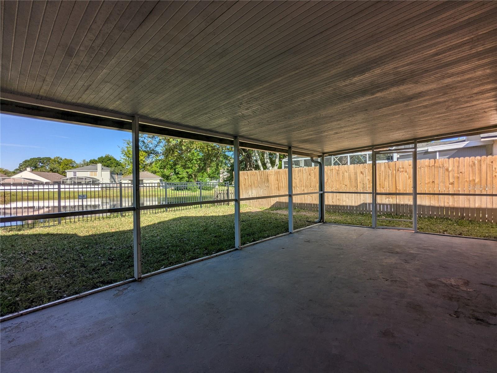 PINES WEKIVA SEC 03 PH 02 TR A - Residential Lease