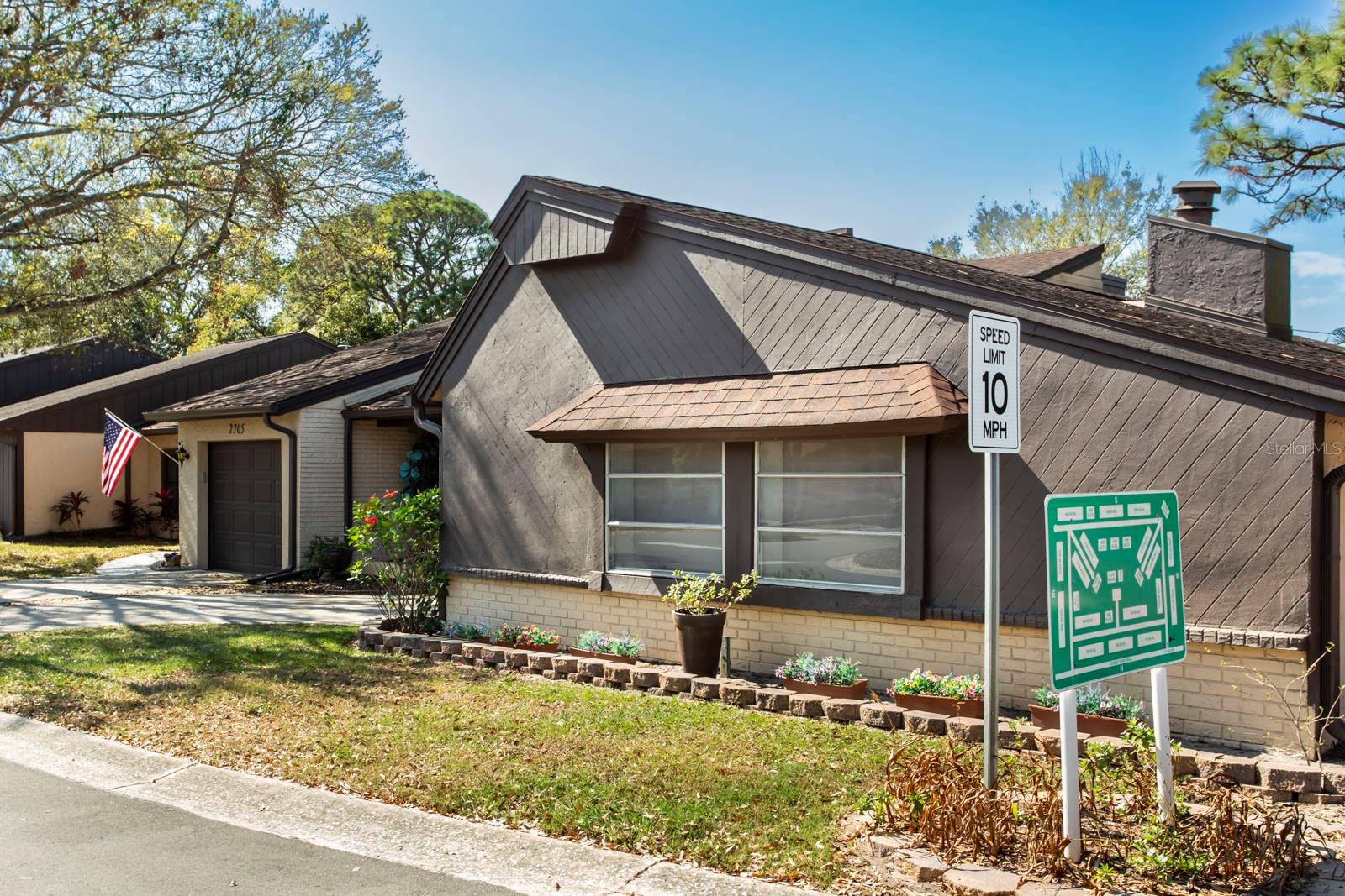 2101 SUNSET POINT ROAD 2706