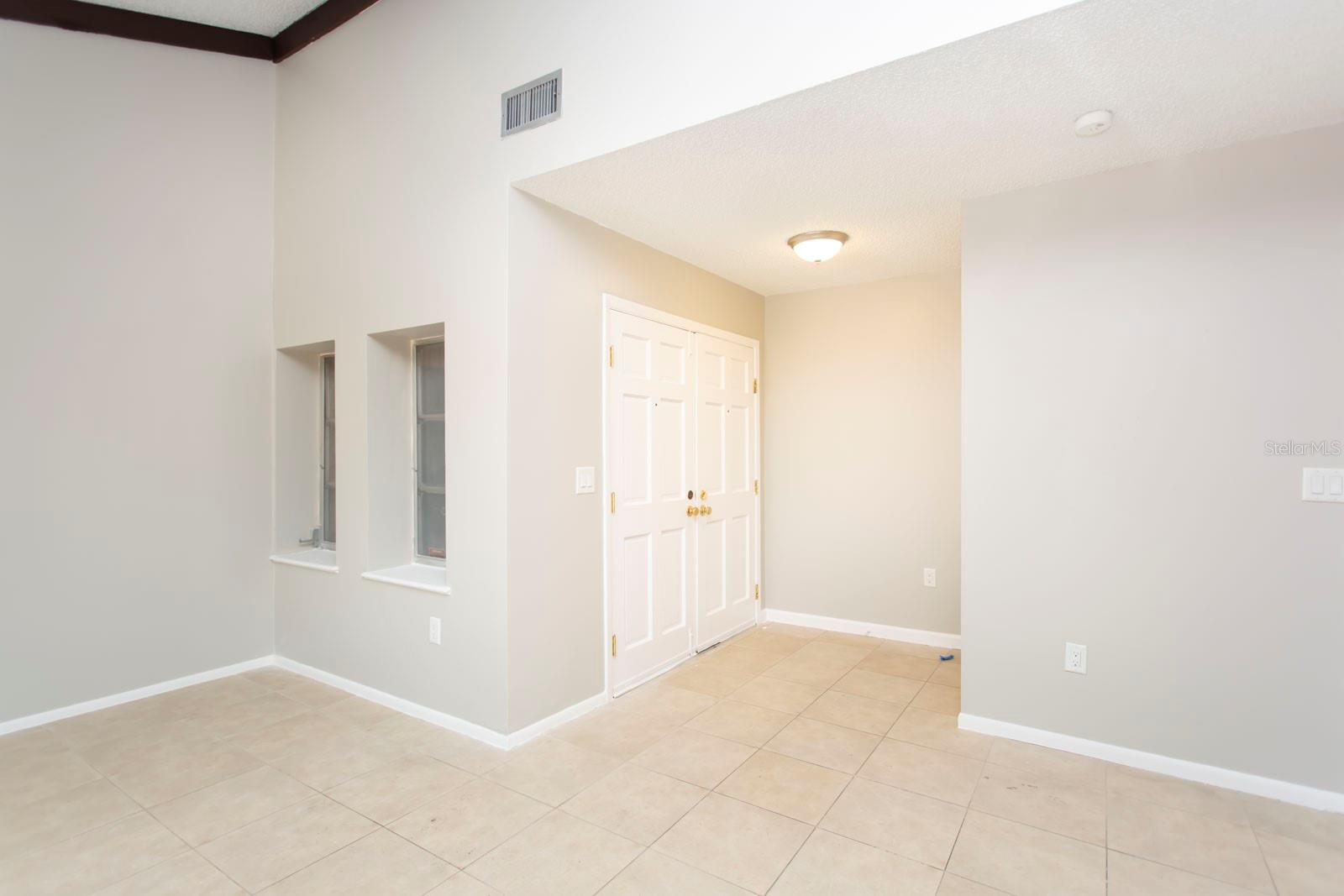 2101 SUNSET POINT ROAD 2706
