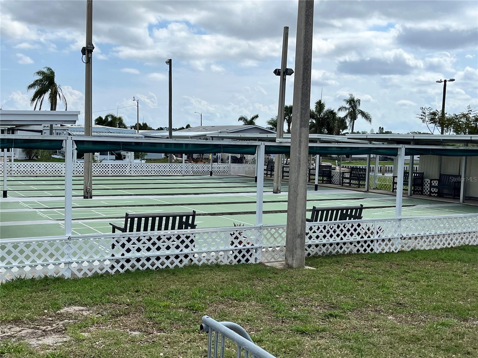 LAKE SEMINOLE RESORT NORTH M/H UNREC - Residential