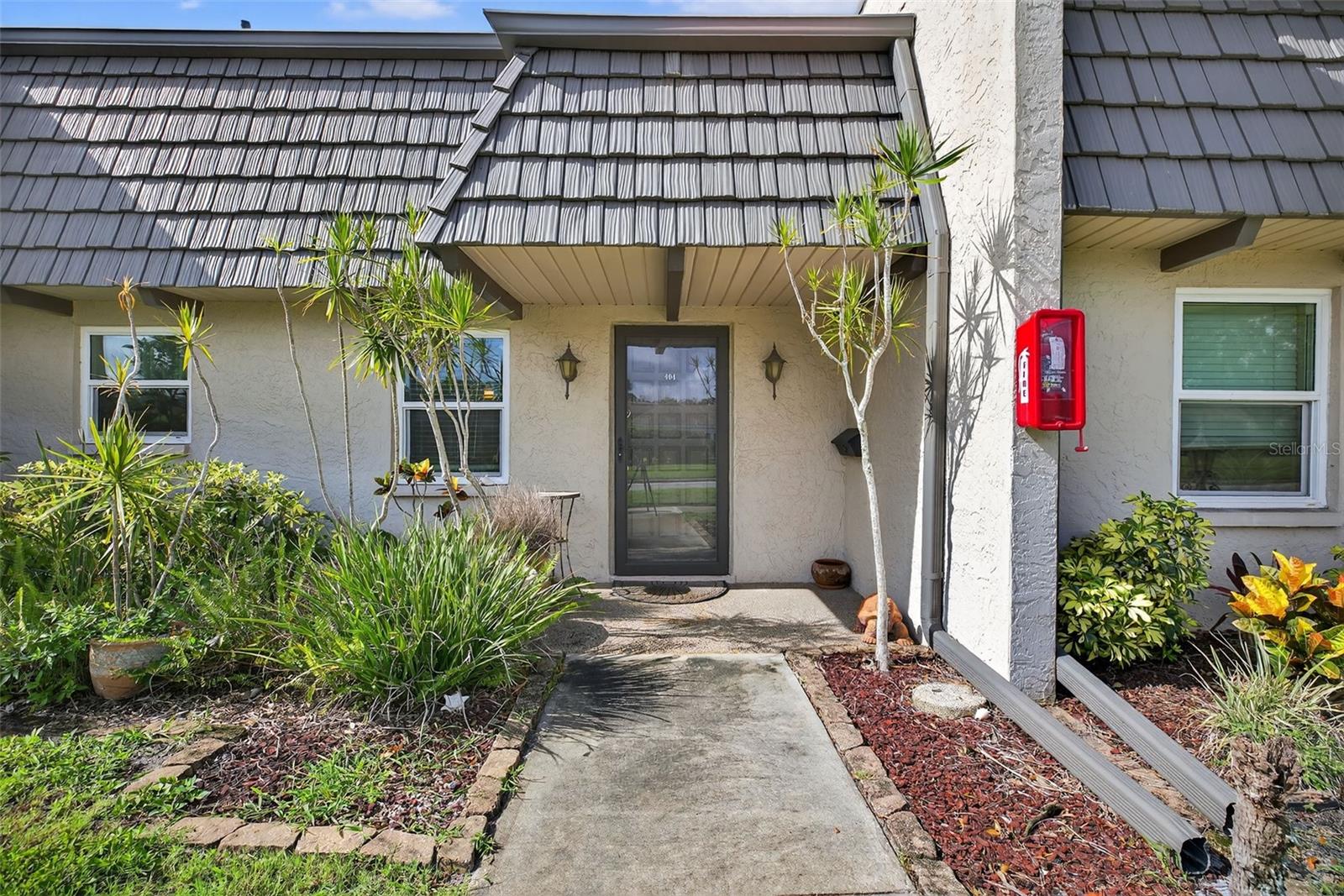 404 CORDOVA GREEN 404