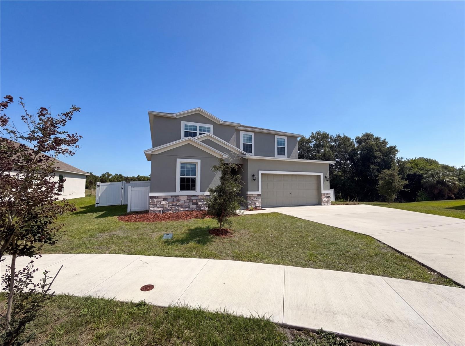 VILLAGE/GRESHAM FARMS - Residential