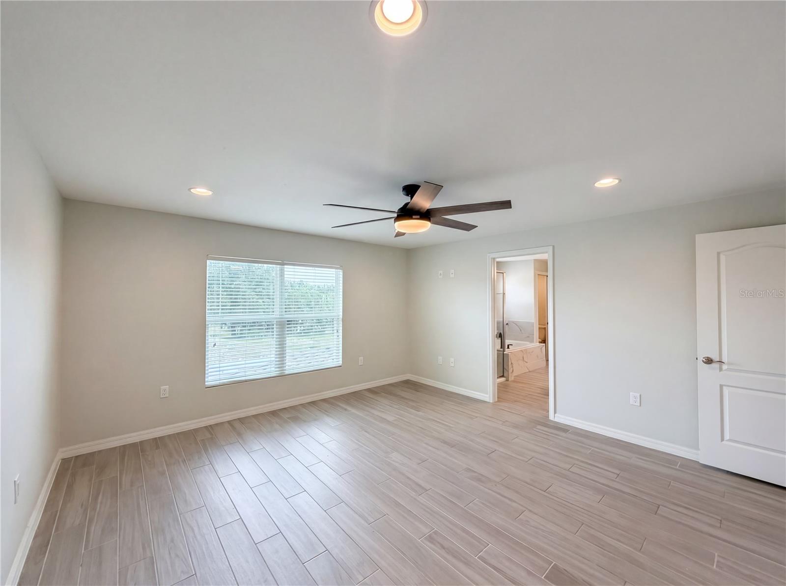 VILLAGE/GRESHAM FARMS - Residential
