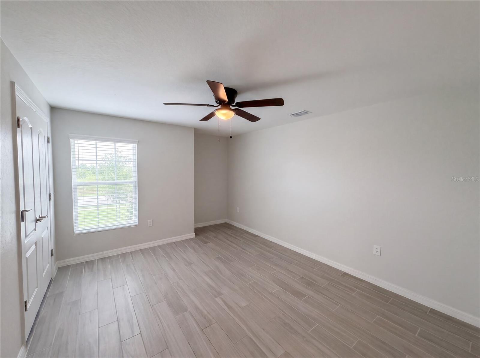 VILLAGE/GRESHAM FARMS - Residential