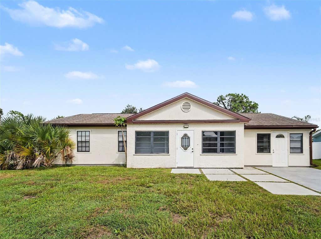 Photo of 4060 Avanti Circle, North Port, FL 34287 (MLS # C7529136)