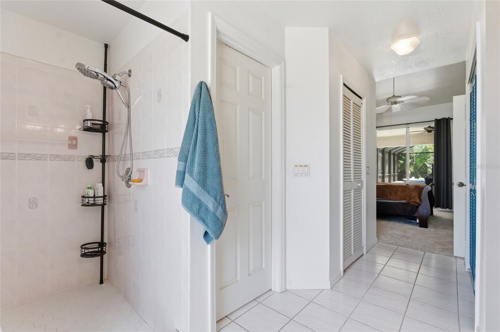 ROTONDA WEST BROADMOOR - Residential