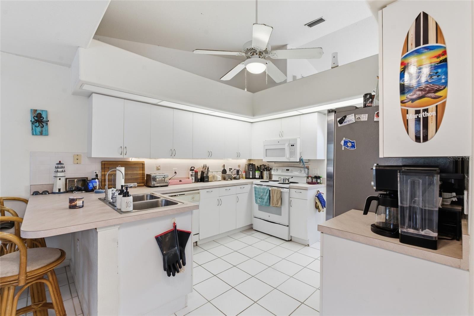 ROTONDA WEST BROADMOOR - Residential