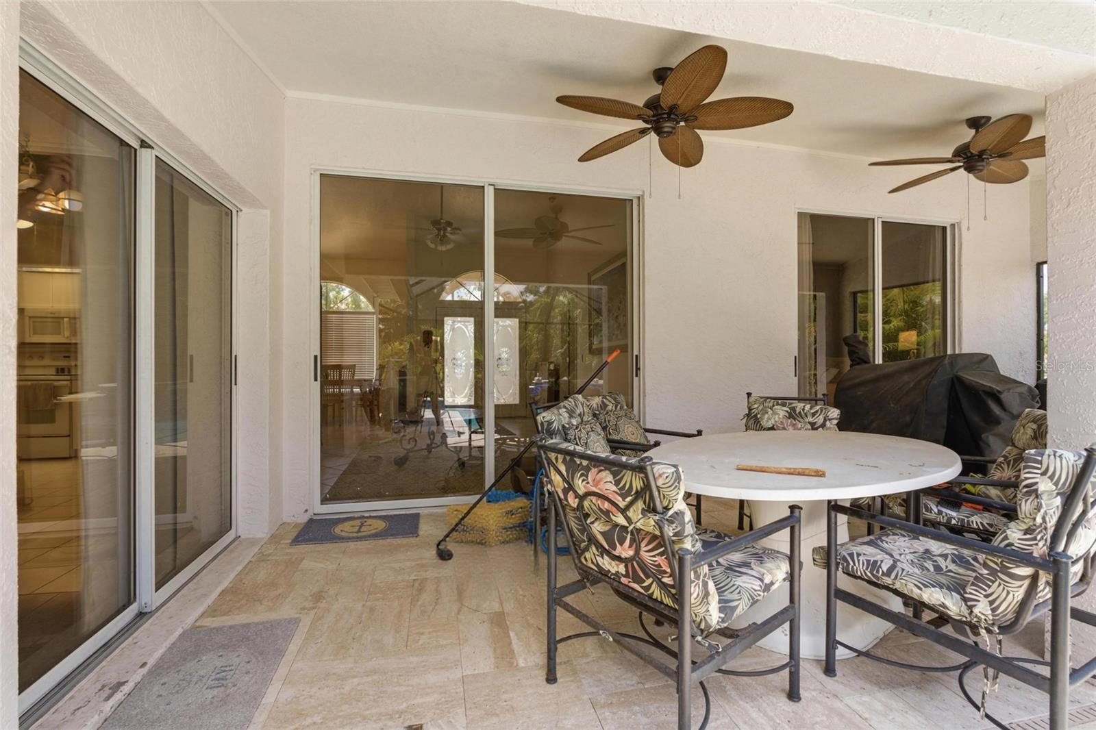 ROTONDA WEST BROADMOOR - Residential