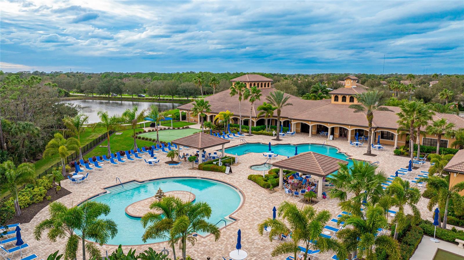 VENETIAN FALLS PH 2 - Residential