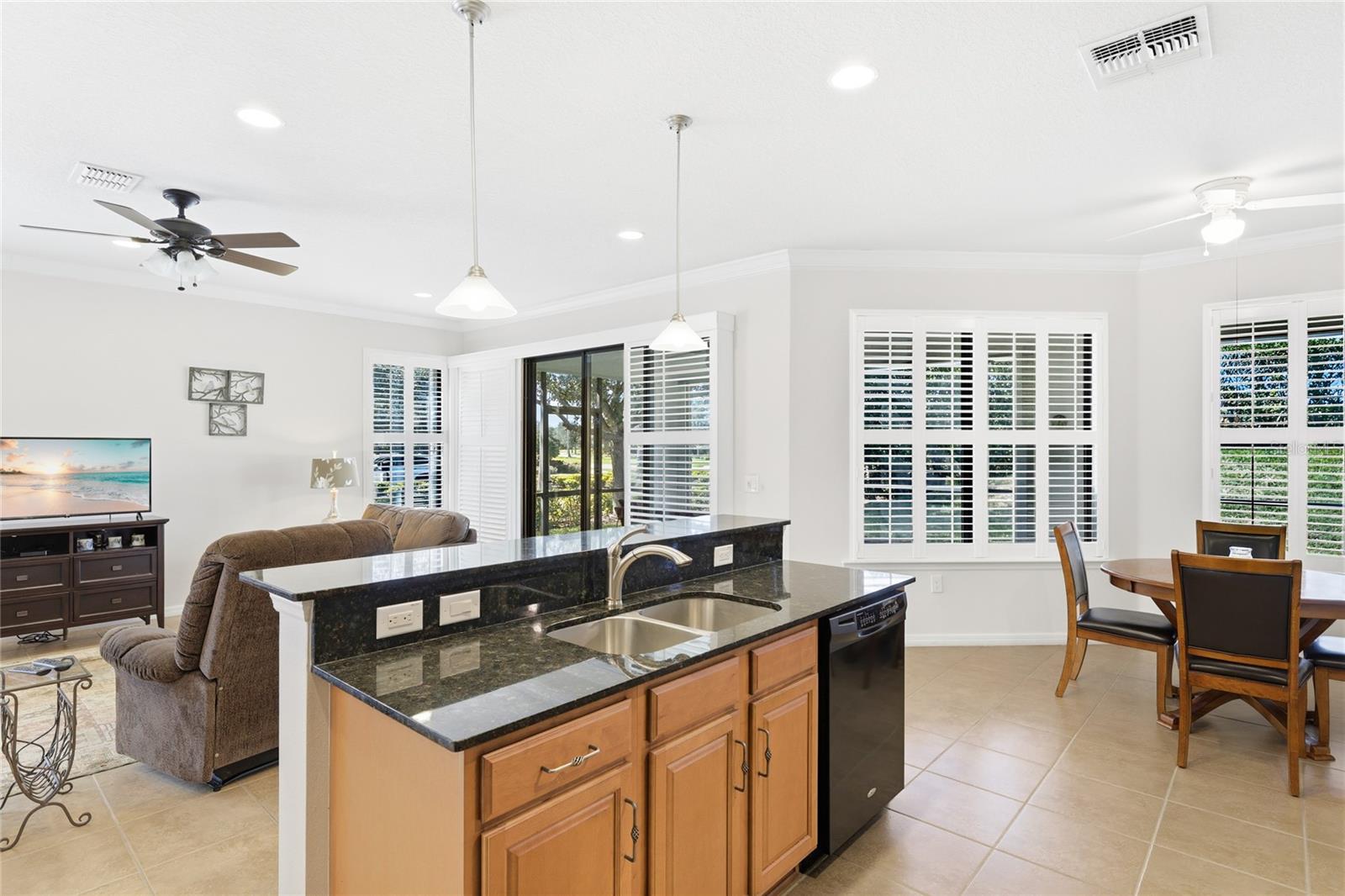 VENETIAN FALLS PH 2 - Residential