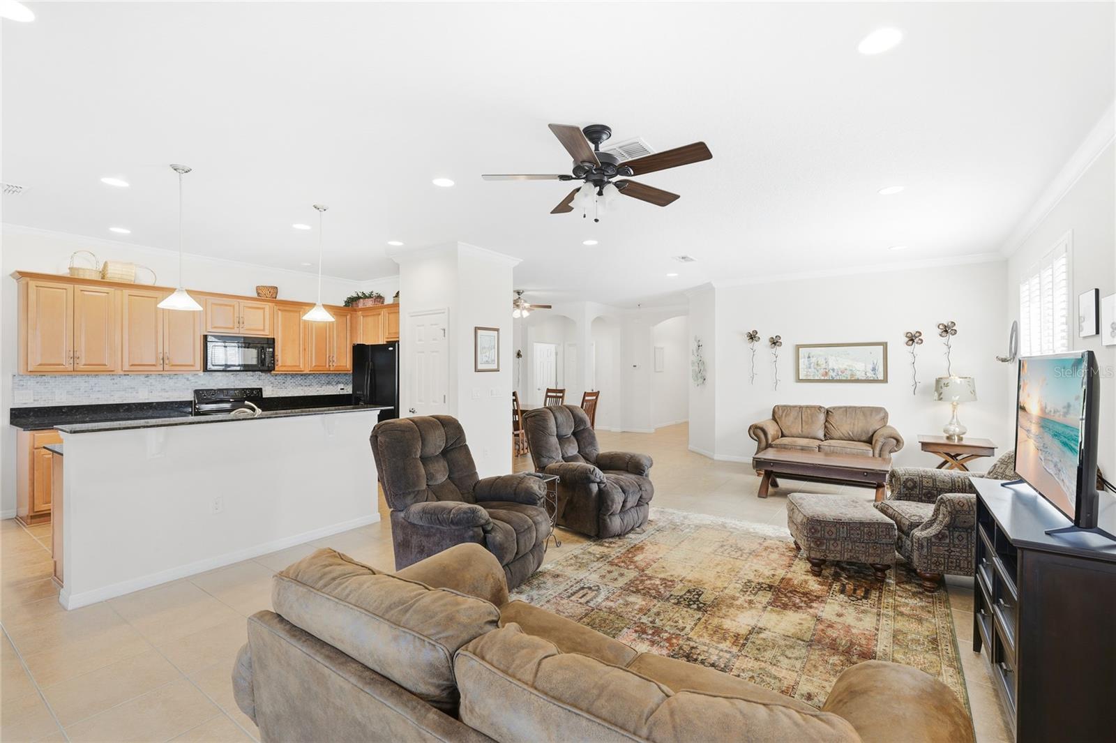 VENETIAN FALLS PH 2 - Residential