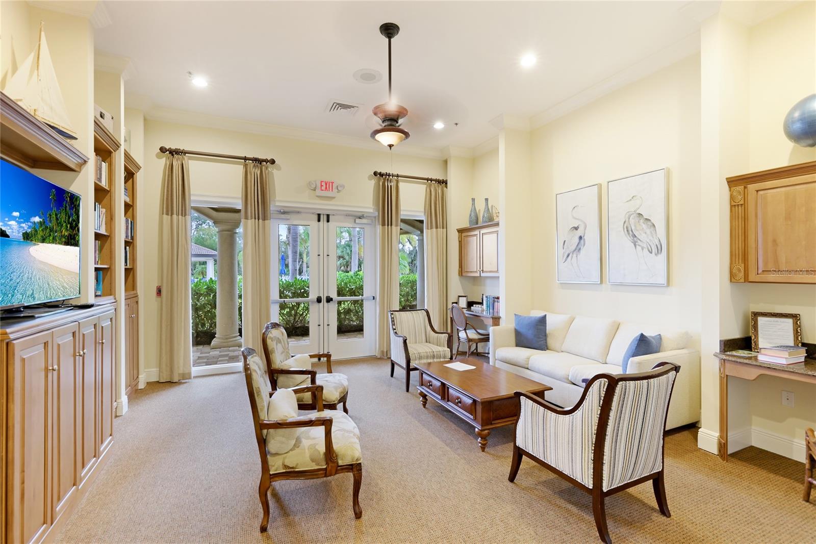 VENETIAN FALLS PH 2 - Residential