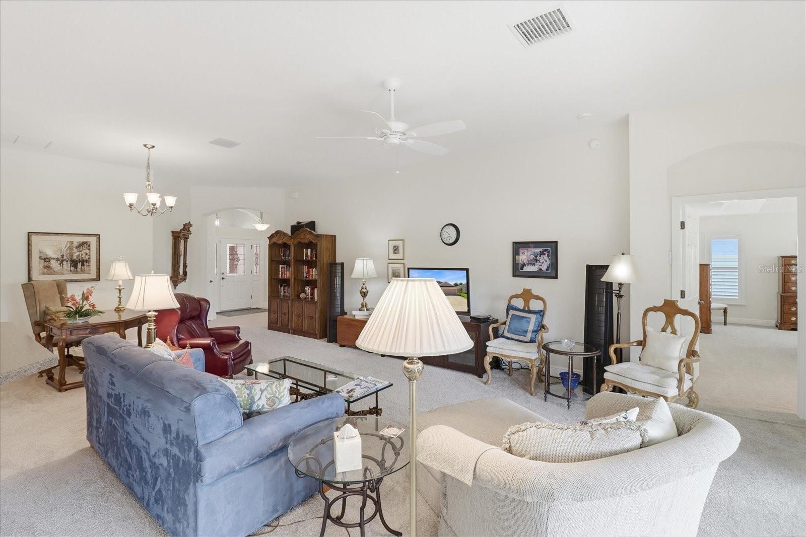 PINE RIDGE - Residential