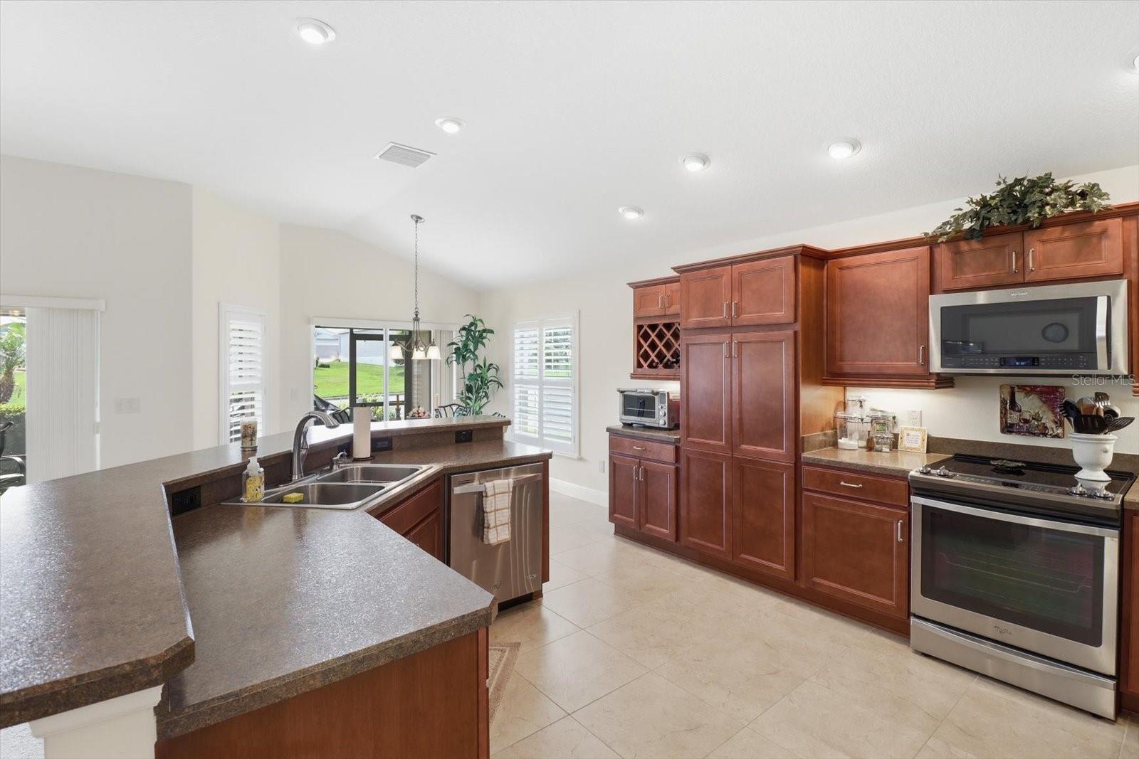 PINE RIDGE - Residential