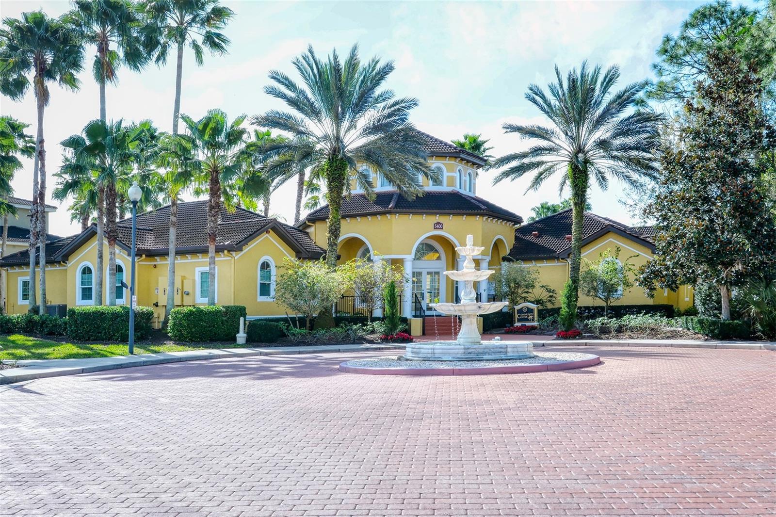 LAS PALMAS OF SARASOTA - Residential