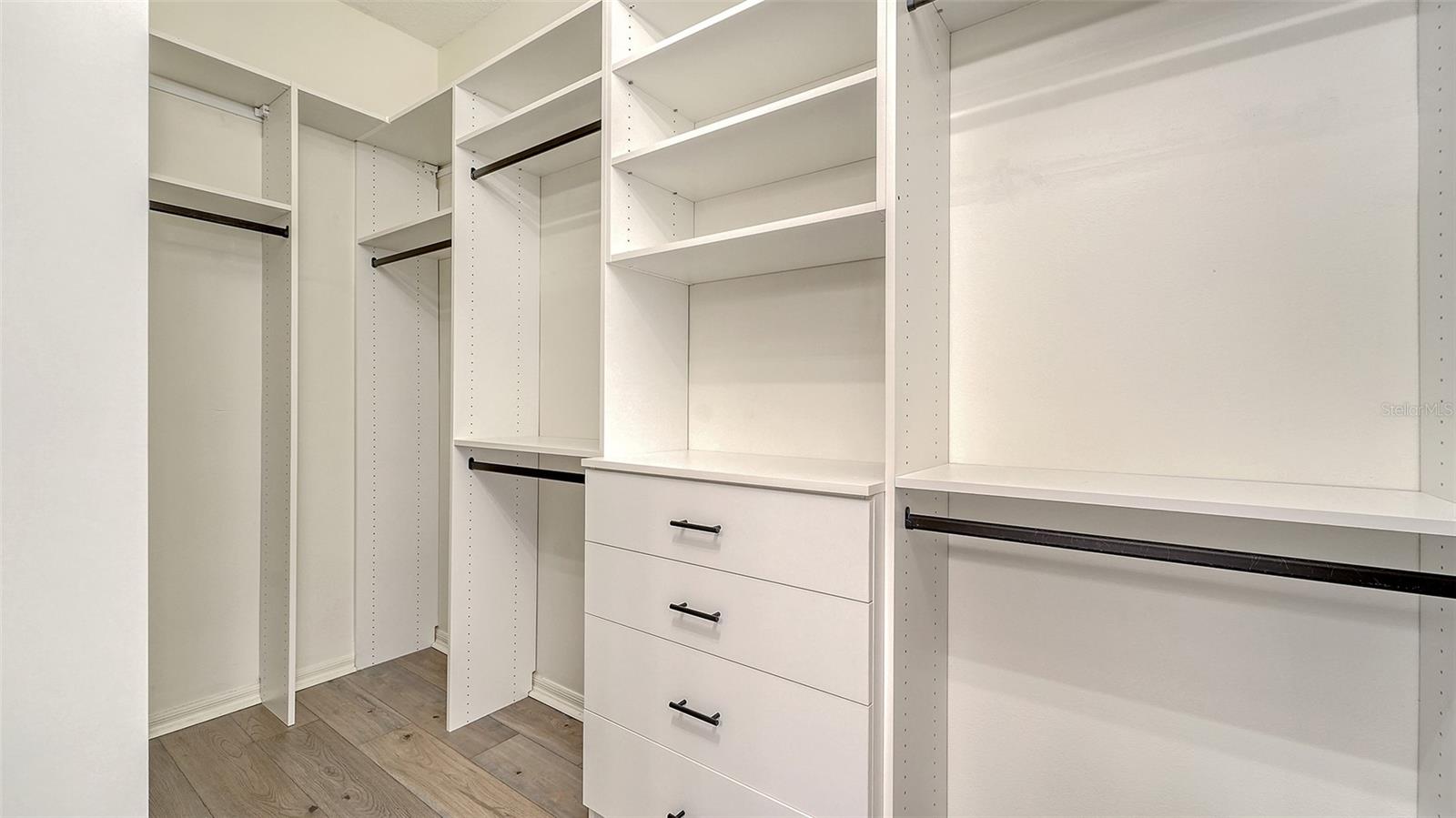 LAS PALMAS OF SARASOTA - Residential