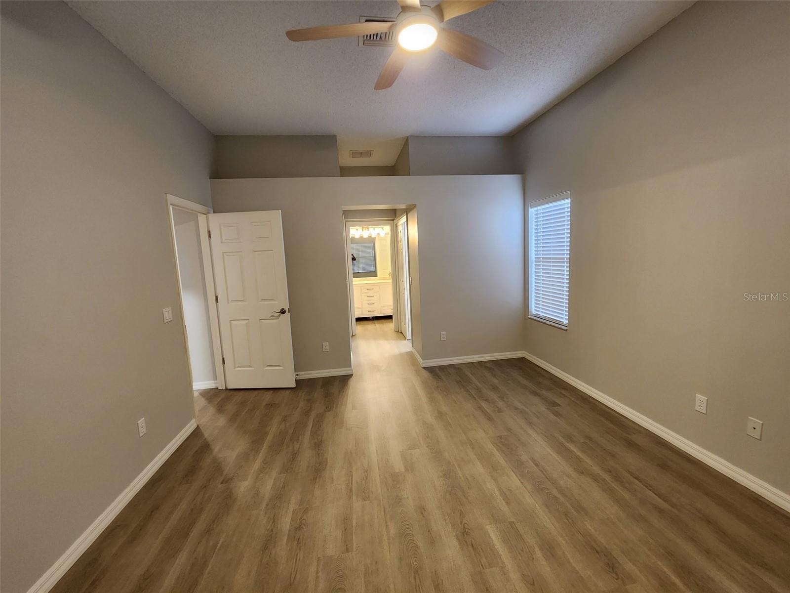 LADY LAKE ORANGE BLOSSOM GARDENS UNIT 19 - Residential