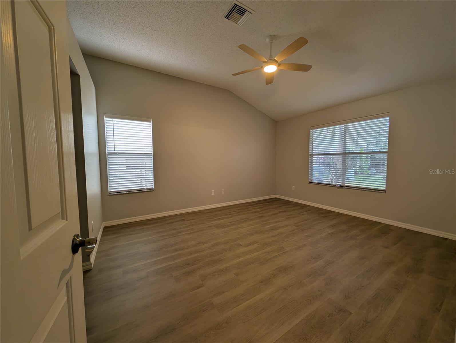 LADY LAKE ORANGE BLOSSOM GARDENS UNIT 19 - Residential