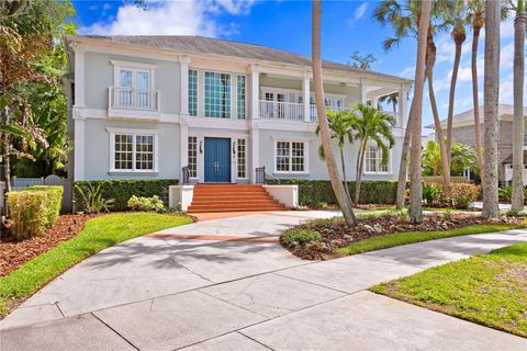 814 S BAYSIDE DRIVE TAMPA FL 33609