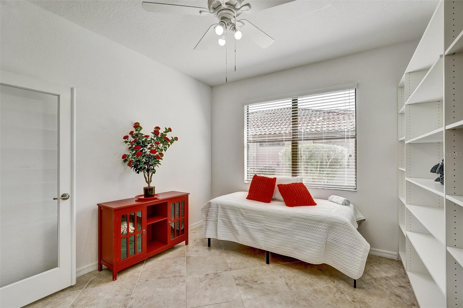 RIVER STRAND - Residential