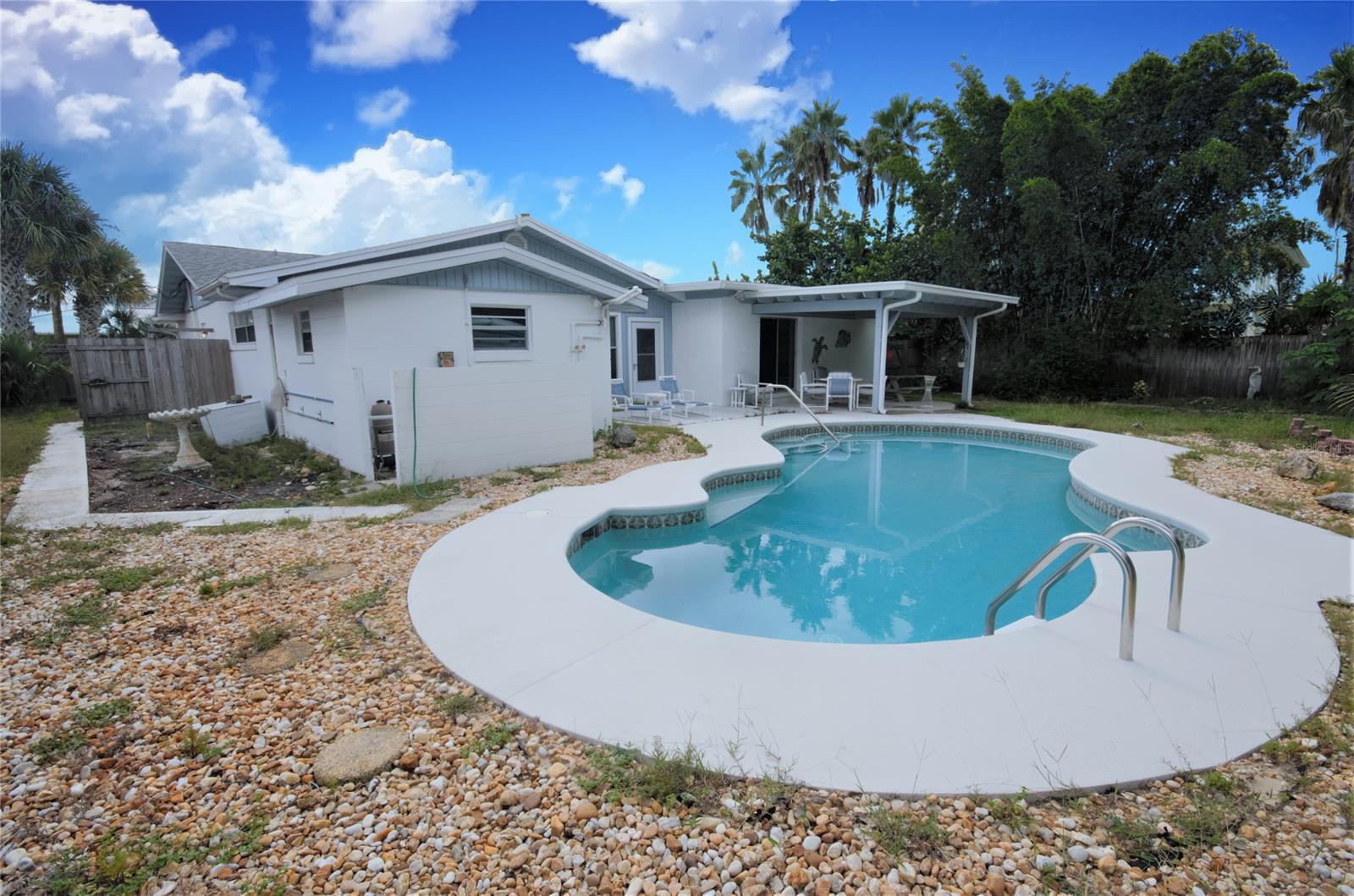 Detwilers N 650 Ft Lt 02 16 17 34 New Smyrna Beach - Residential