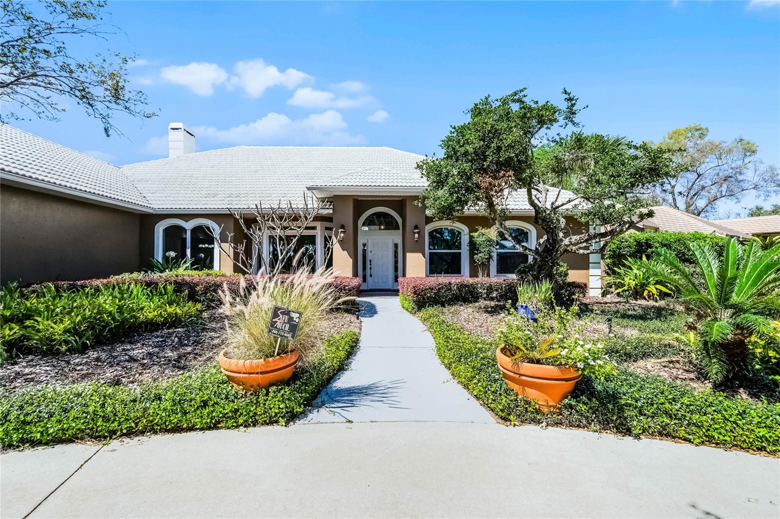 SOUTH BAY SEC 02 - Residential Lease