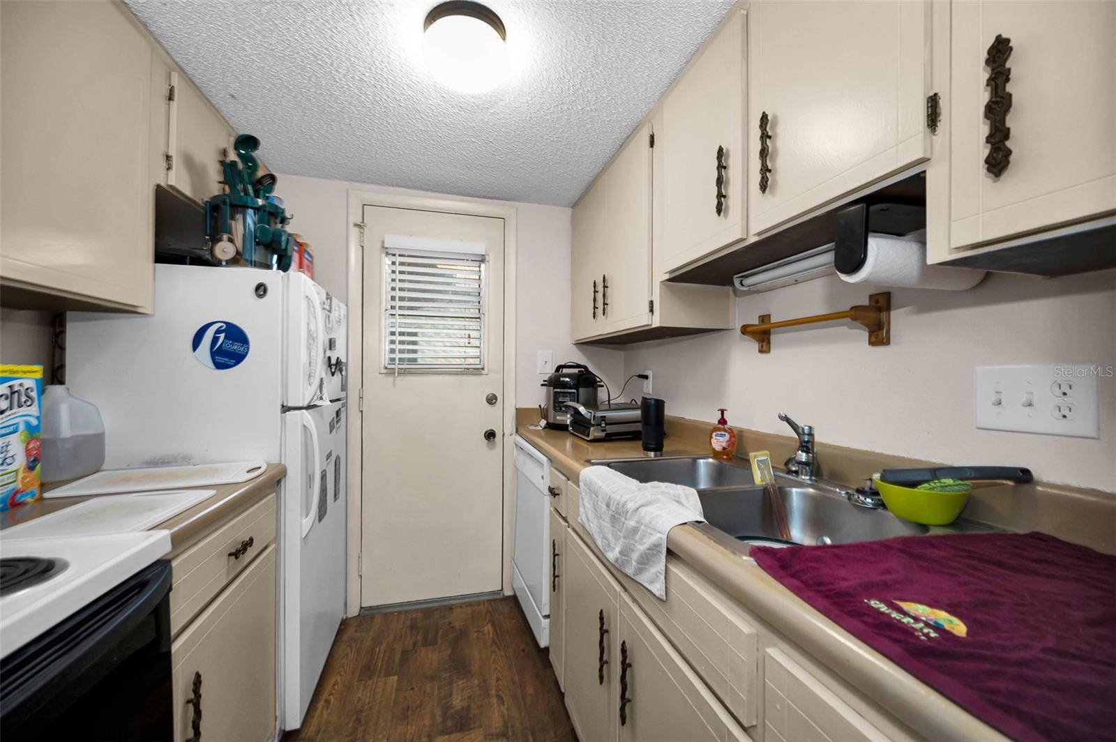 KING ARTHURS COURT CONDO - Residential