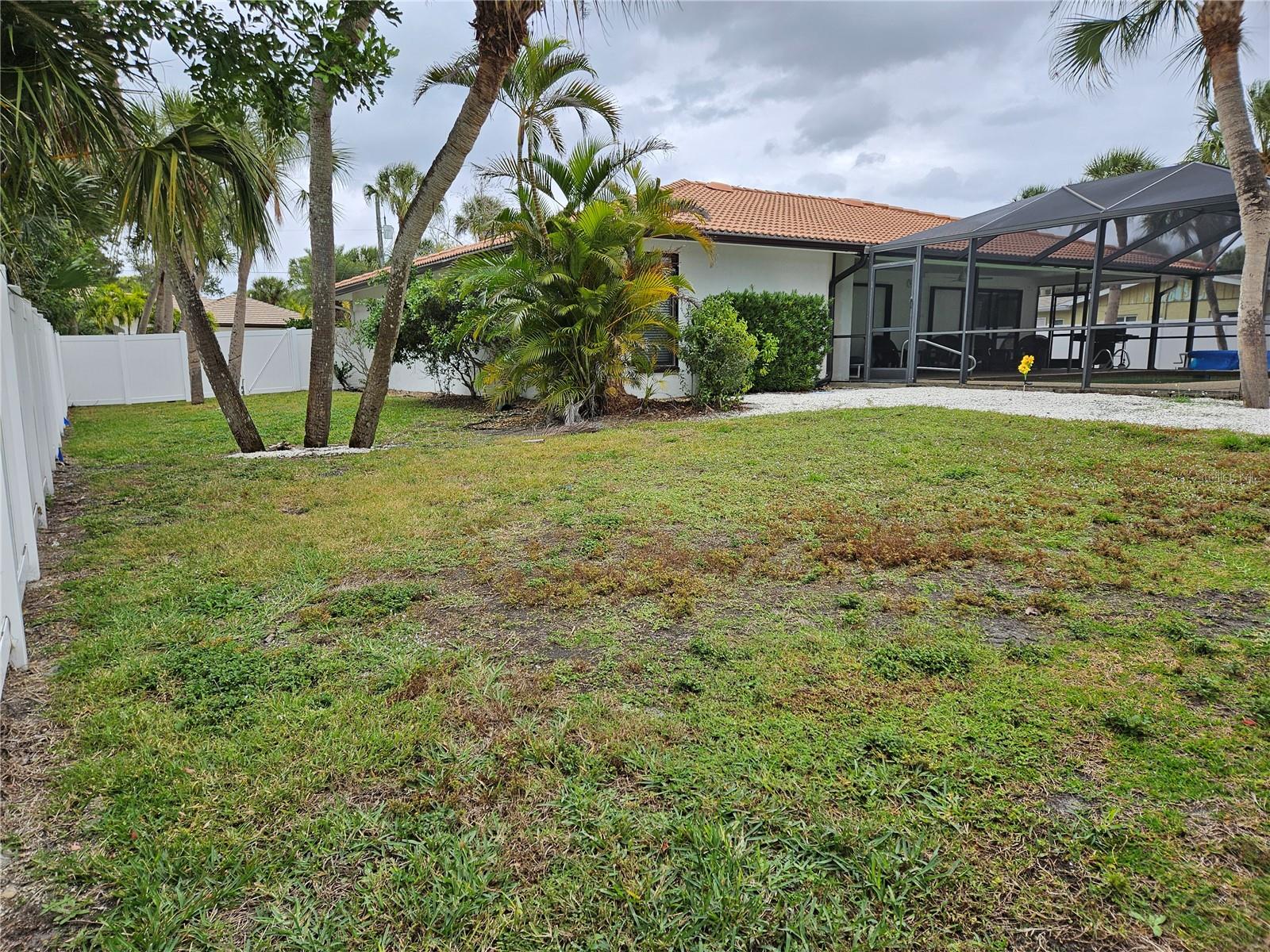 SIESTA BEACH - Residential