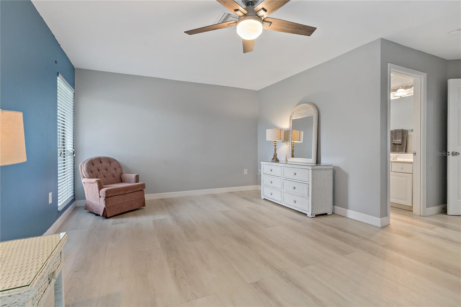 SIESTA BEACH - Residential