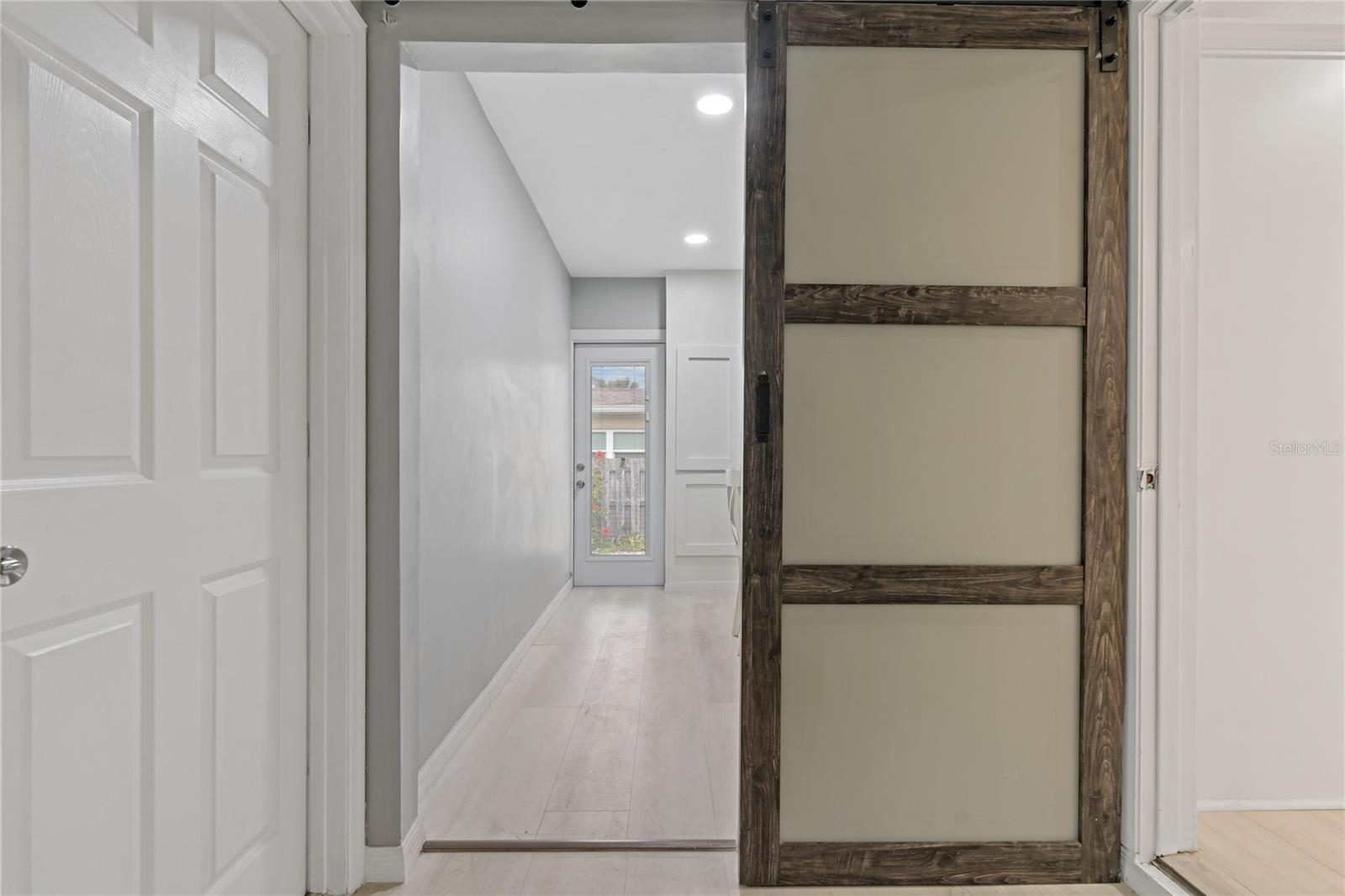 SIESTA BEACH - Residential