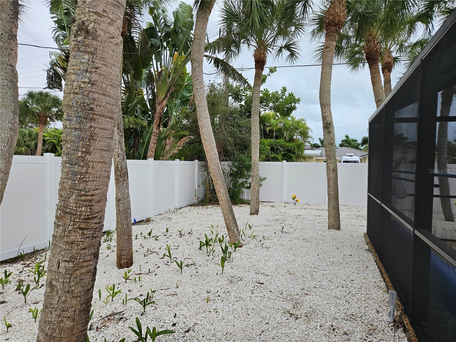 SIESTA BEACH - Residential