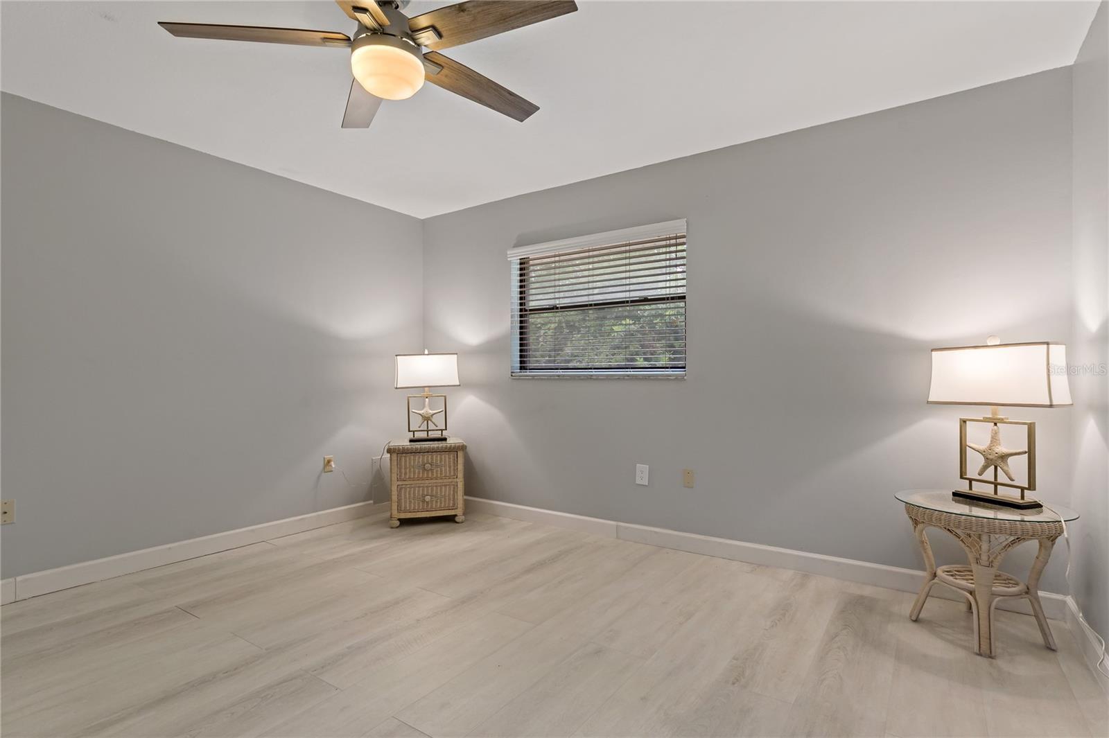 SIESTA BEACH - Residential