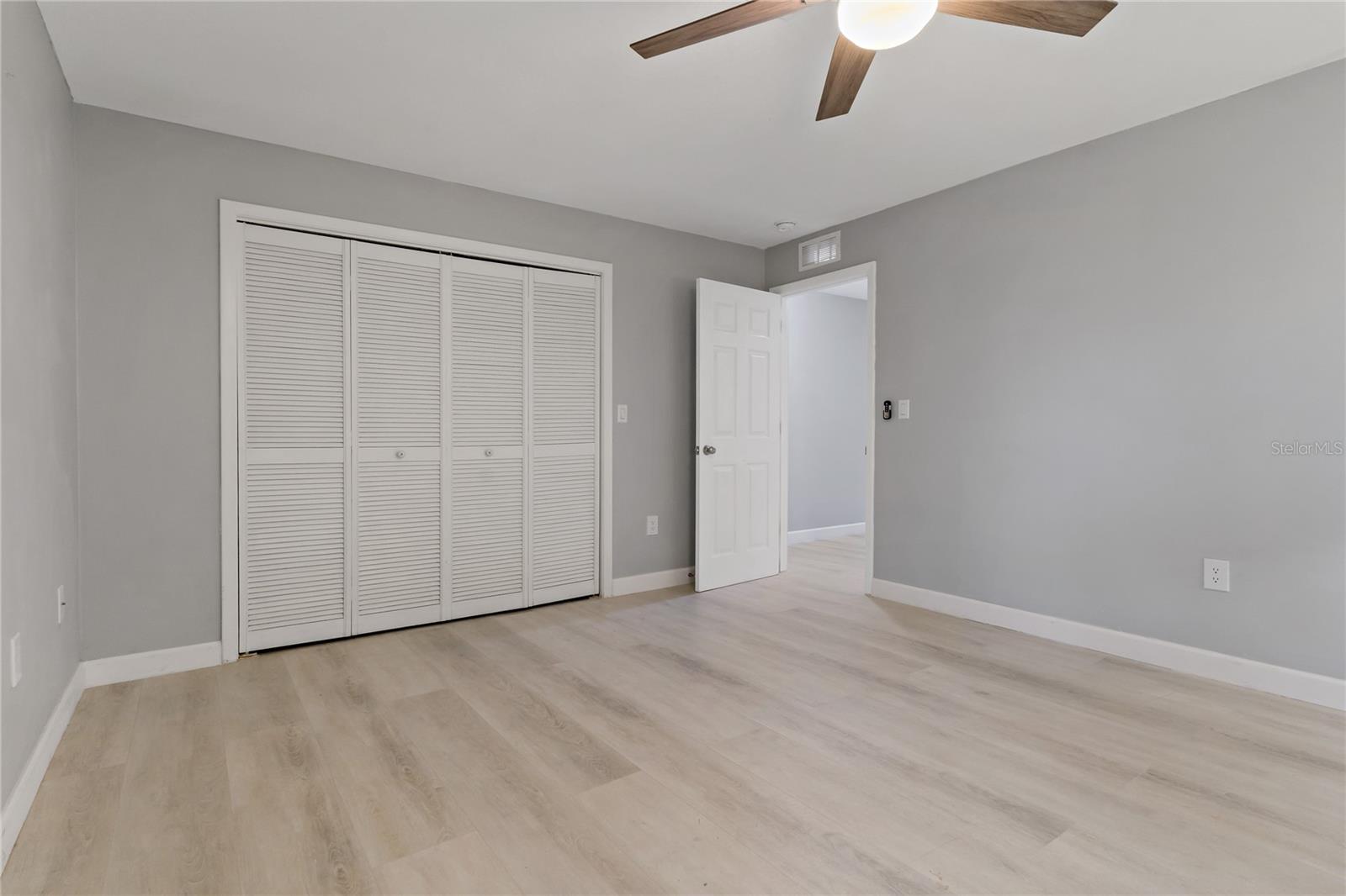 SIESTA BEACH - Residential