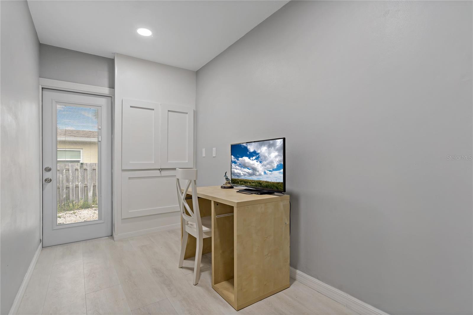 SIESTA BEACH - Residential