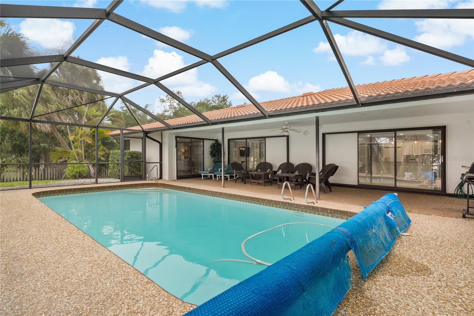 SIESTA BEACH - Residential