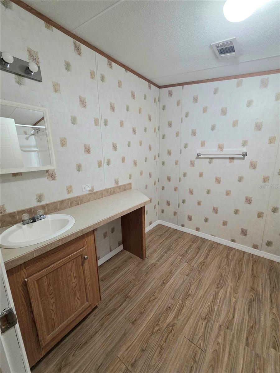 JULIMAR SUB - Residential Lease