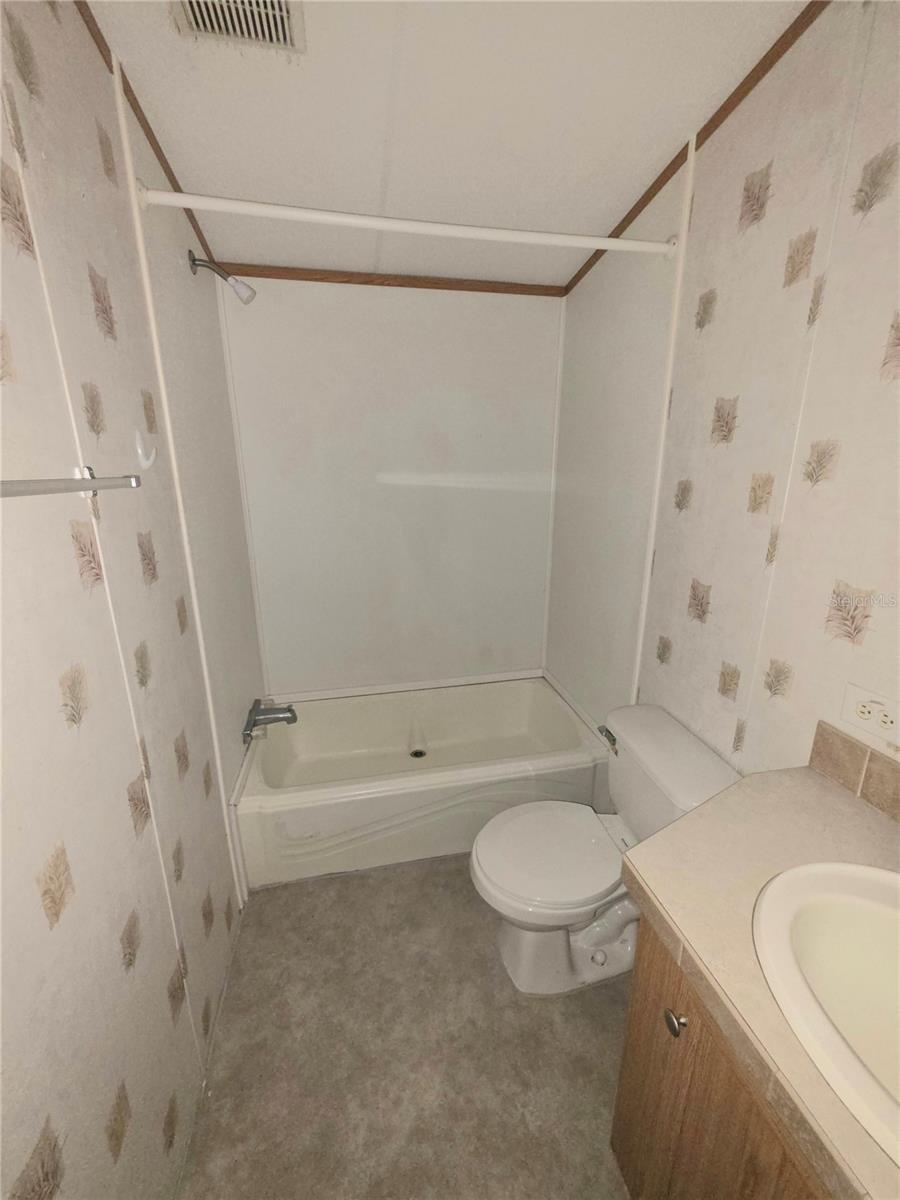 JULIMAR SUB - Residential Lease