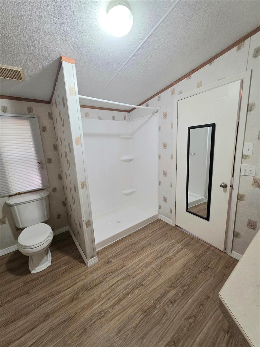 JULIMAR SUB - Residential Lease