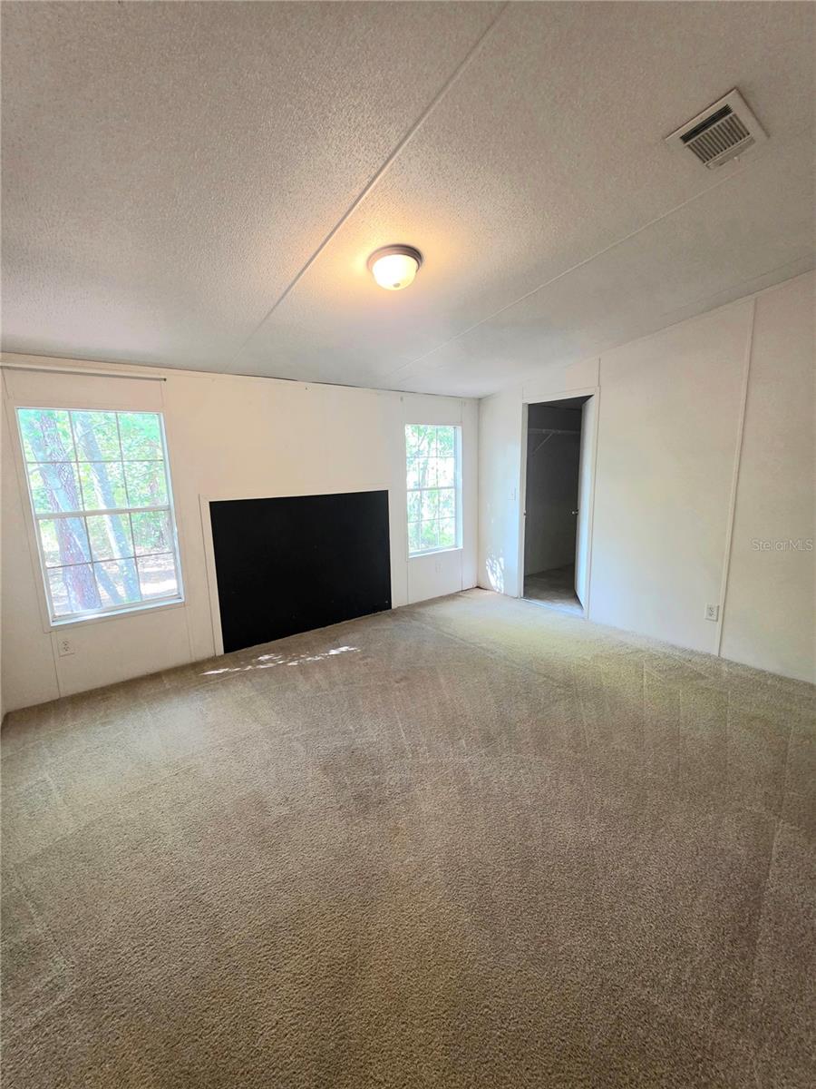 JULIMAR SUB - Residential Lease