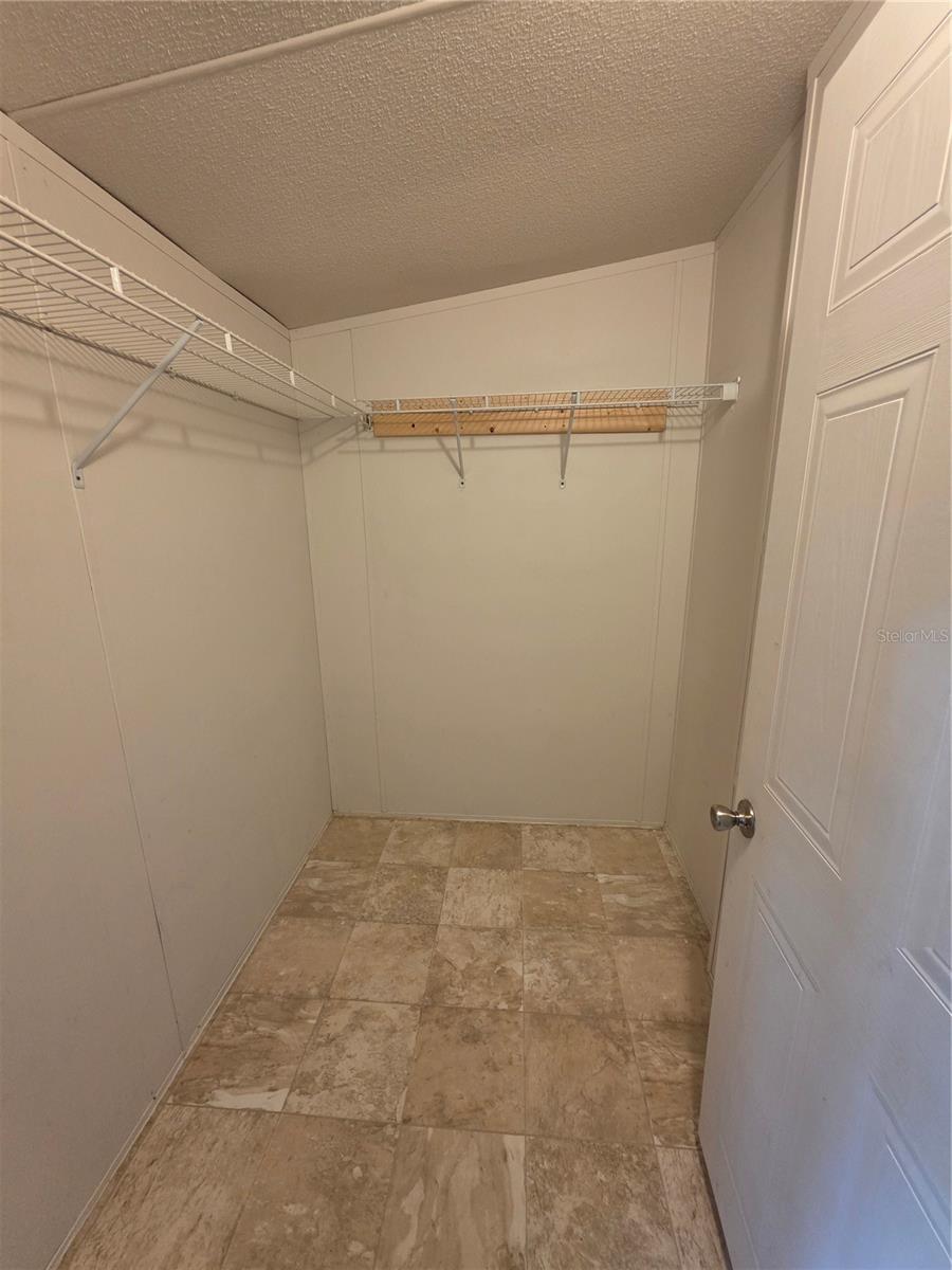 JULIMAR SUB - Residential Lease